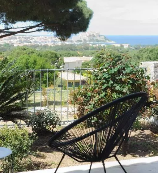 پانسیون La Ghisonaise Maison D Hôtes