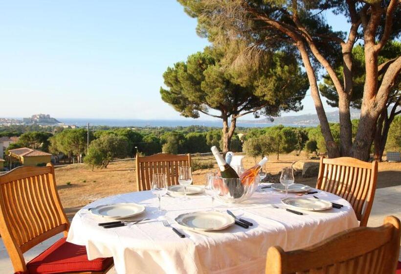 پانسیون La Ghisonaise Maison D Hôtes