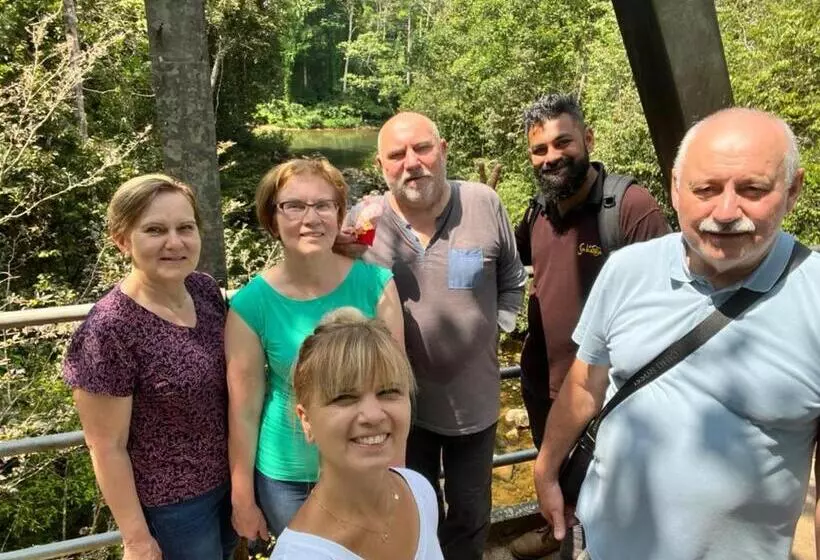 Majatalo Rainforest River Bay