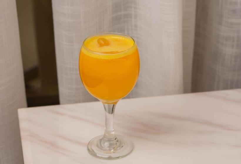 فندق قوبا السويس