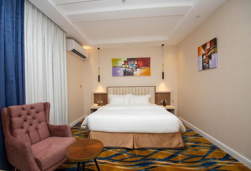 فندق قوبا السويس