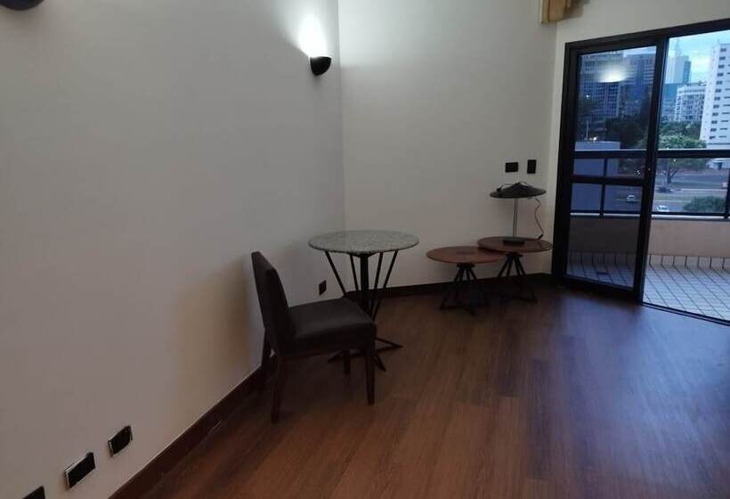 Bonaparte Hotel Flat Particular