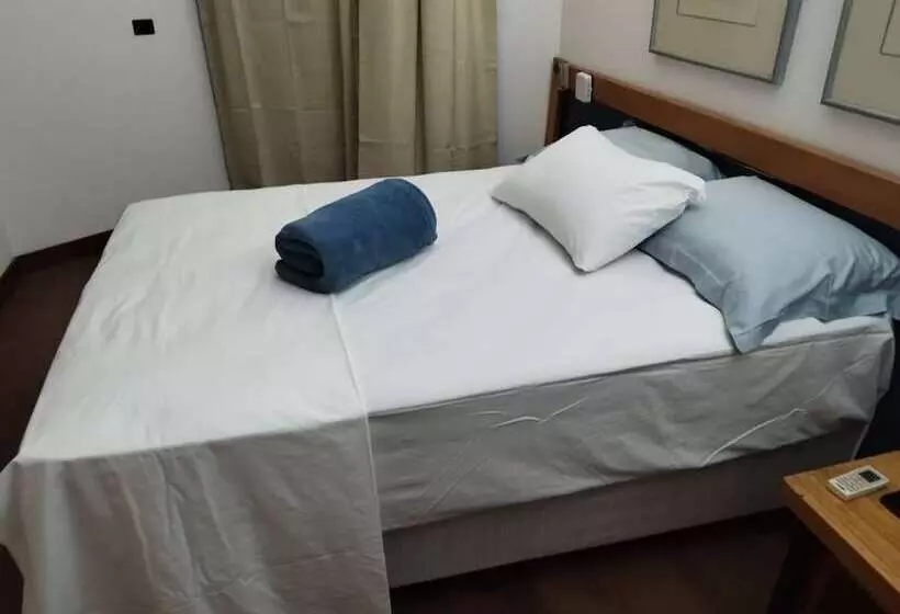 Bonaparte Hotel Flat Particular