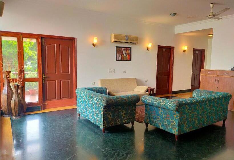 בית מלון כפרי Amisa Golf Course Road Mg Road