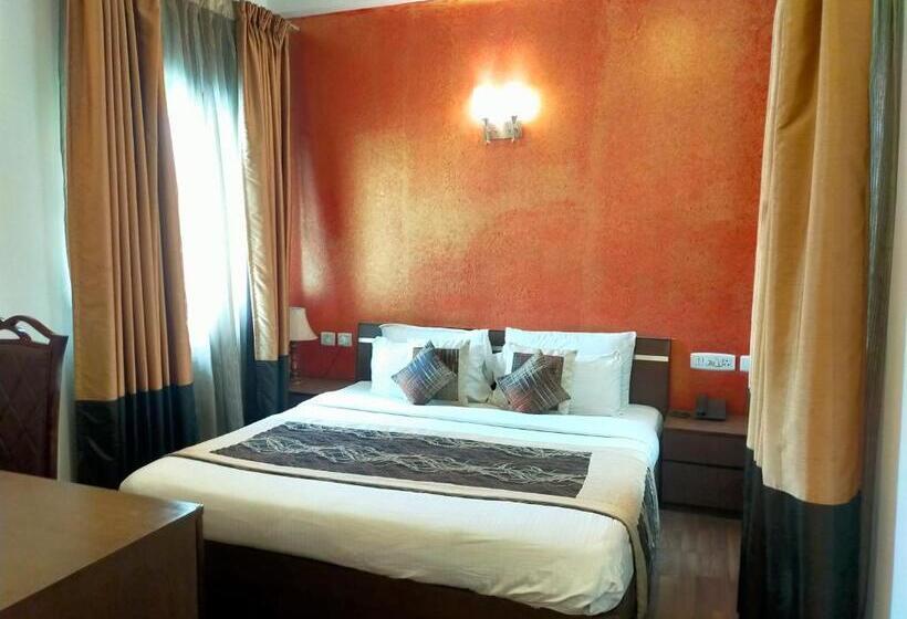 בית מלון כפרי Amisa Golf Course Road Mg Road