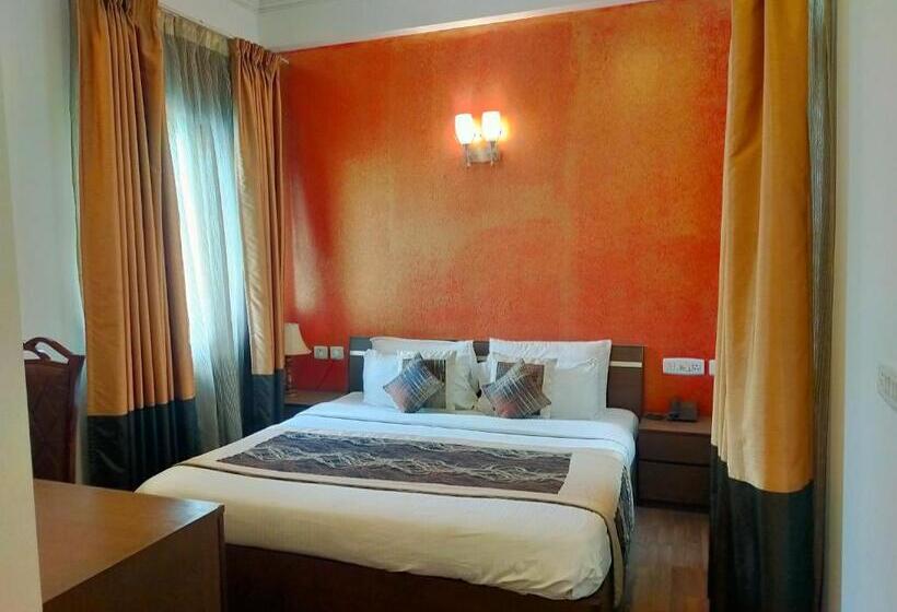 בית מלון כפרי Amisa Golf Course Road Mg Road