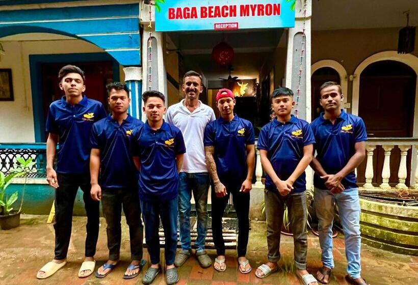 בית מלון כפרי Baga Beach Myron