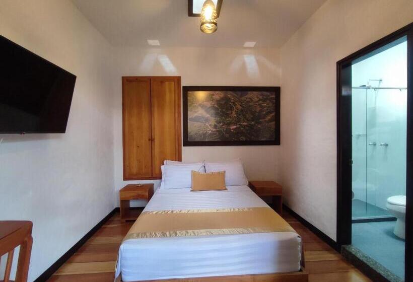 ホテル Boutique La Leyenda 1860