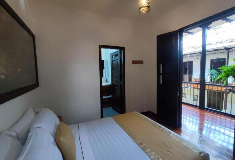 ホテル Boutique La Leyenda 1860