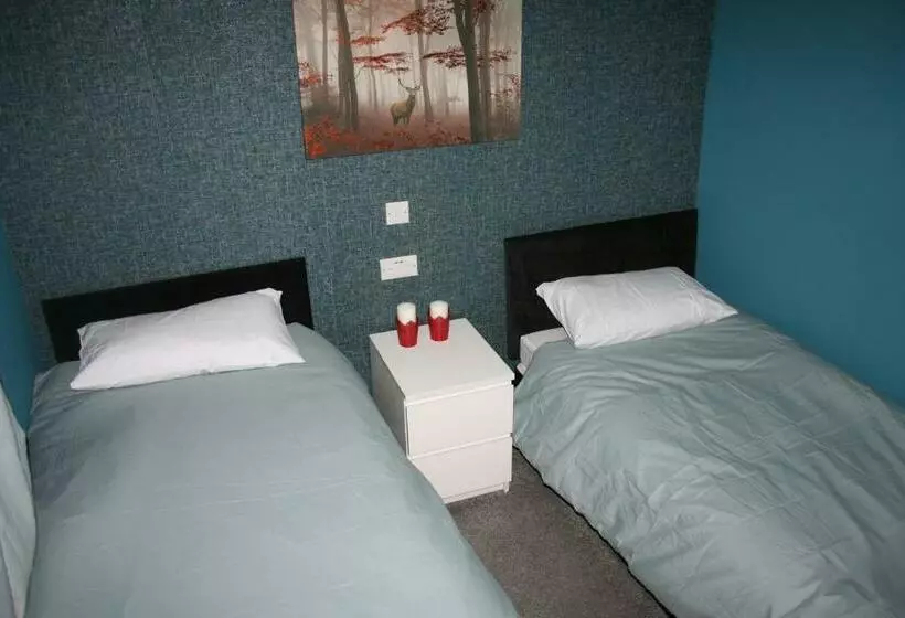 White Rose Hotel And Restaurant