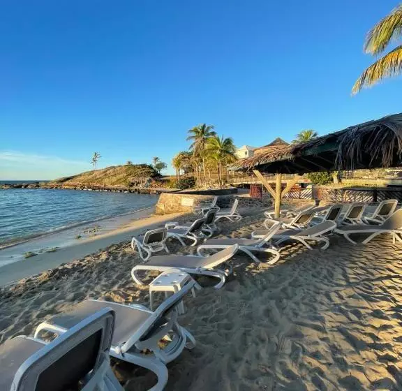 هتل Studio 25 M Manganao Joela 4 Personnes Avec Machine A Laver