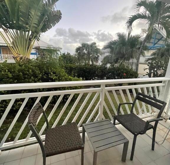 هتل Studio 25 M Manganao Joela 4 Personnes Avec Machine A Laver