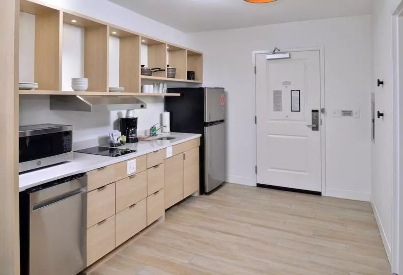ホテル Towneplace Suites By Marriott Asheville Downtown