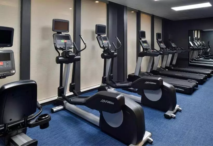 ホテル Towneplace Suites By Marriott Asheville Downtown