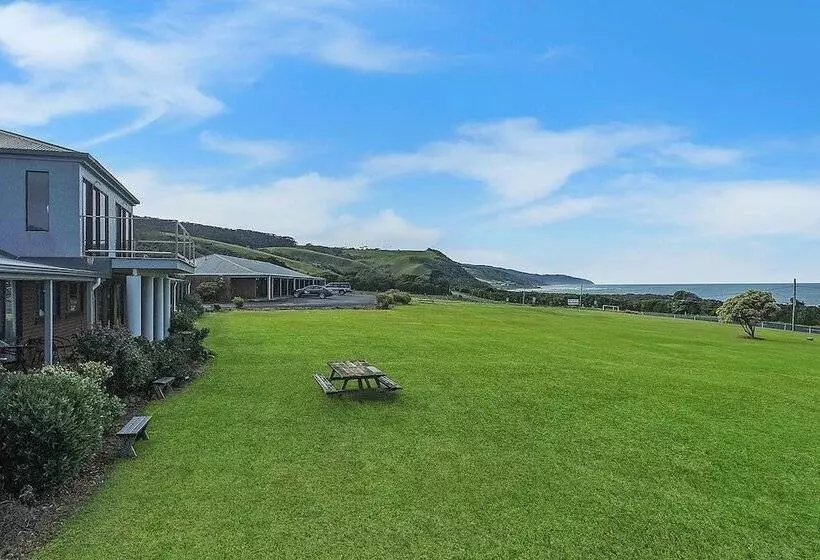 Ocean Road Motel