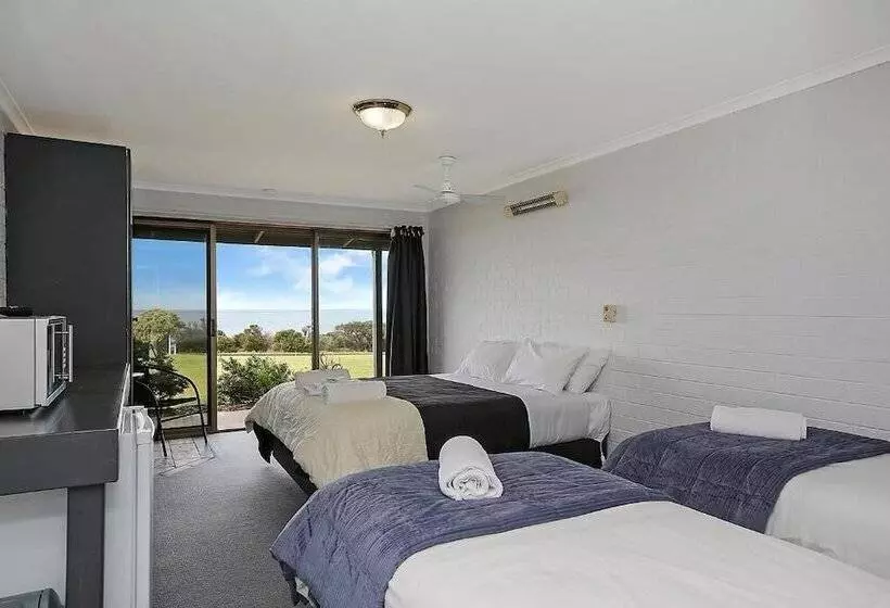 Ocean Road Motel
