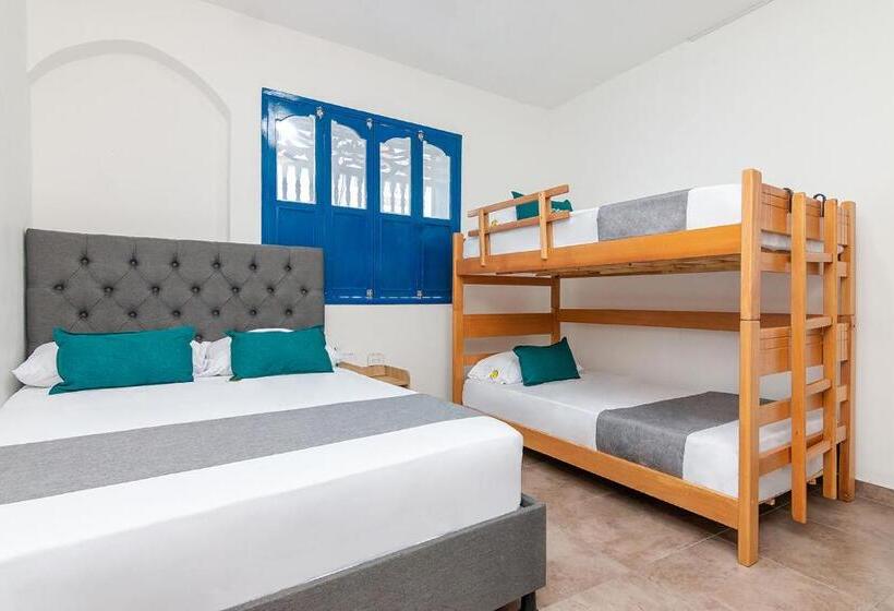 بنسيون Casa Flor Hostel & Drinks