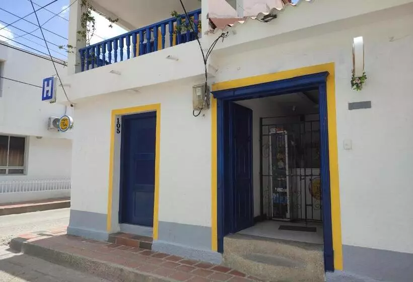 پانسیون Casa Flor Hostel & Drinks