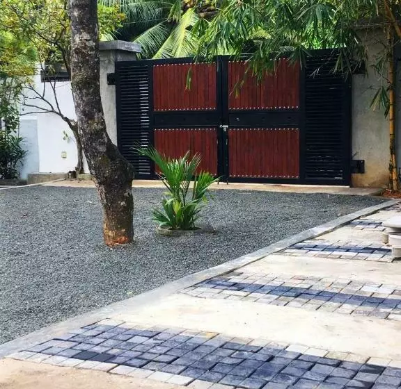 ペンション Triple Edge Villa