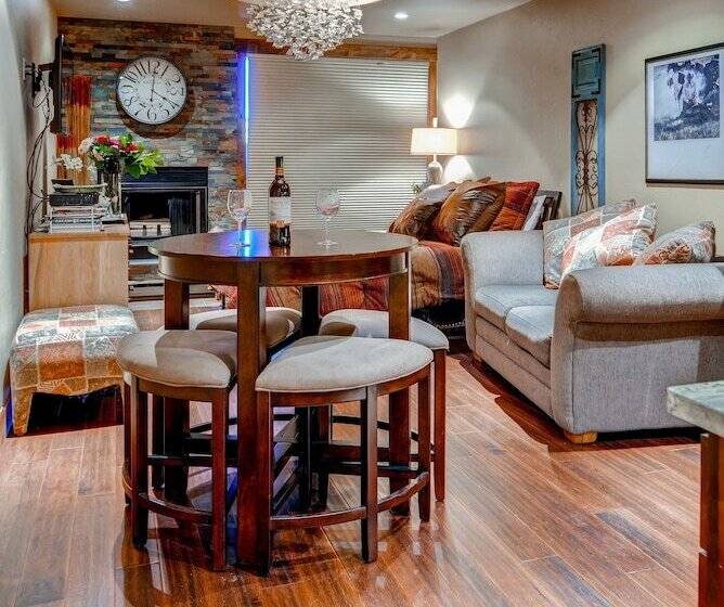 Cedars Lodge Condos By Crmr