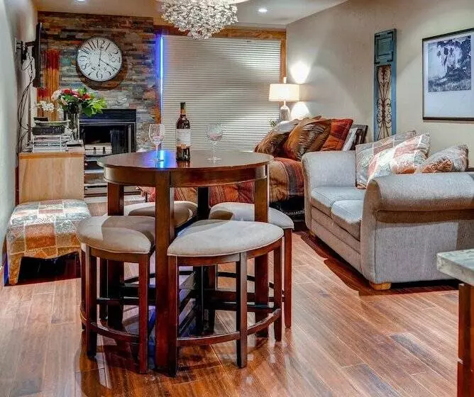 Cedars Lodge Condos By Crmr