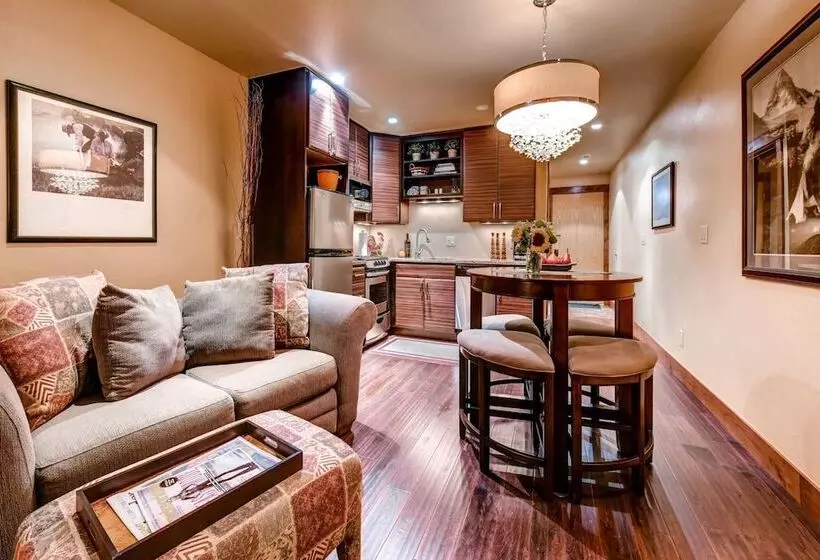 Cedars Lodge Condos By Crmr