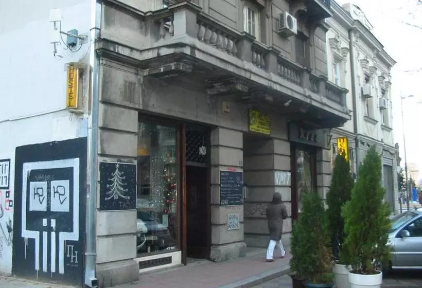 Tash Inn Hostel