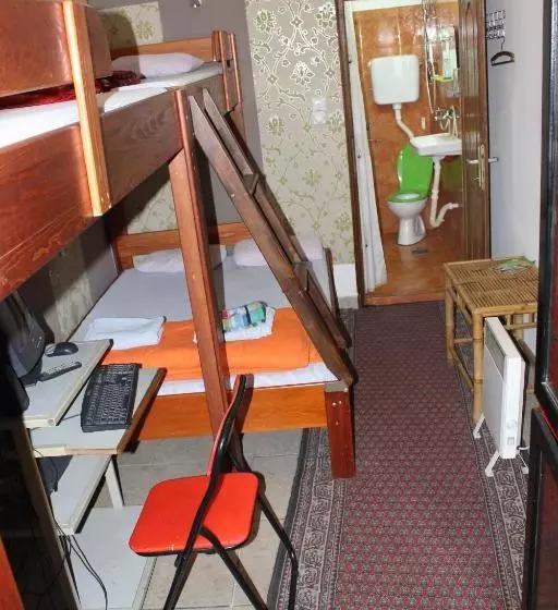 Tash Inn Hostel