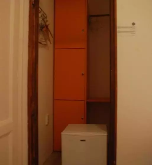 Tash Inn Hostel