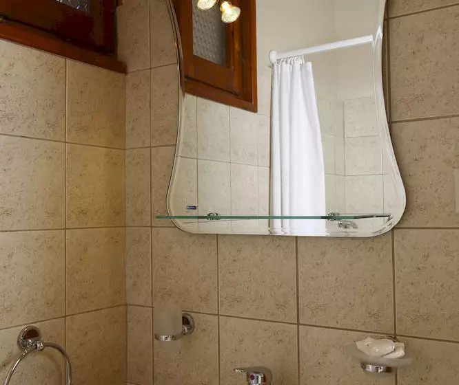 Отель Bintzan Inn