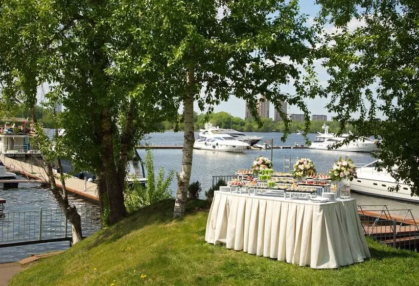 Doubletree By Hilton Hotel Moscow   Marina
