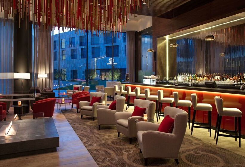 Doubletree By Hilton Hotel Moscow Marina