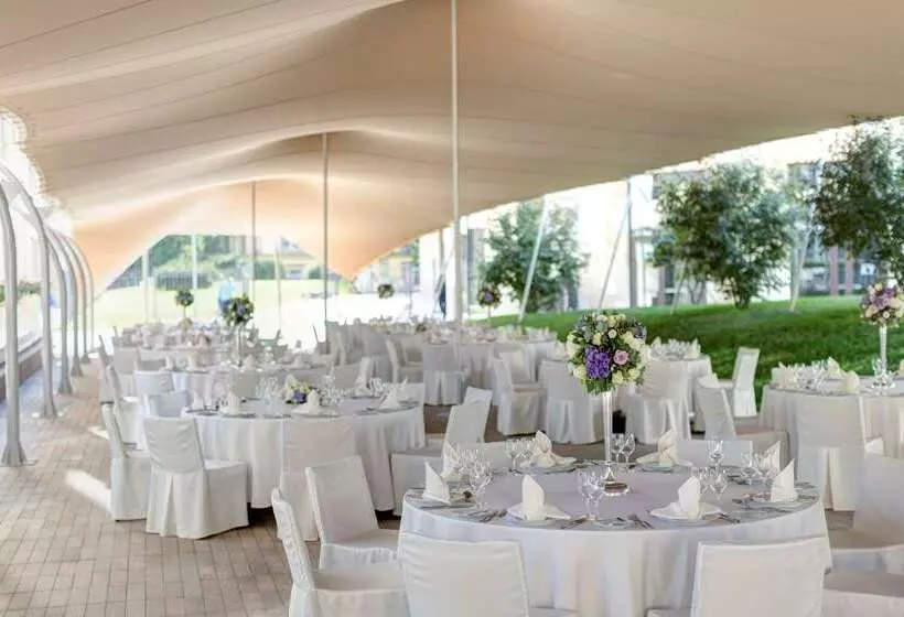 Doubletree By Hilton Hotel Moscow   Marina