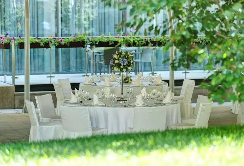 Doubletree By Hilton Hotel Moscow   Marina