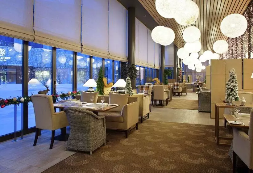 Doubletree By Hilton Hotel Moscow   Marina