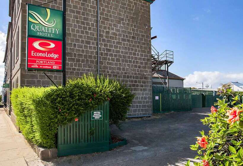 בית מלון כפרי Econo Lodge Portland