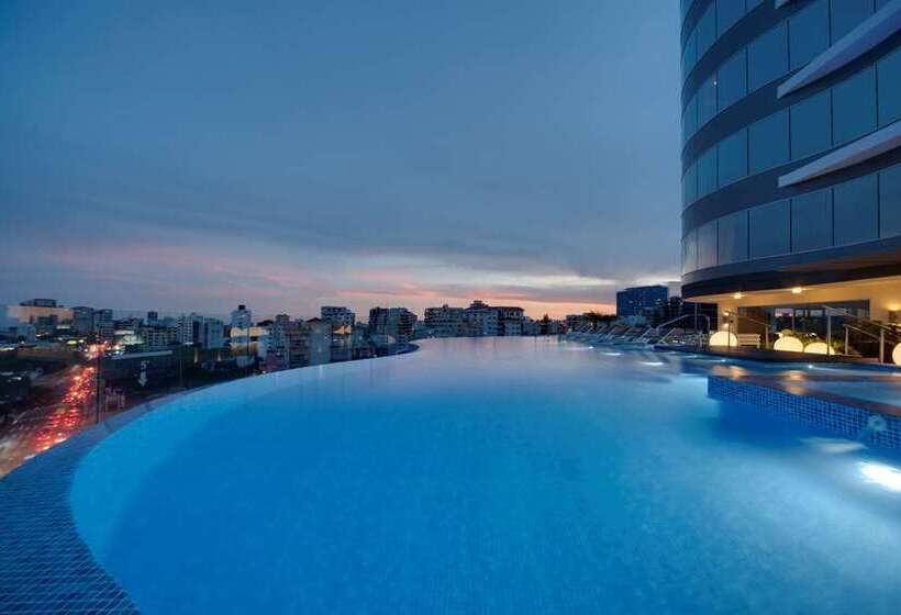 هتل Embassy Suites By Hilton Santo Domingo