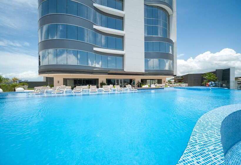 هتل Embassy Suites By Hilton Santo Domingo