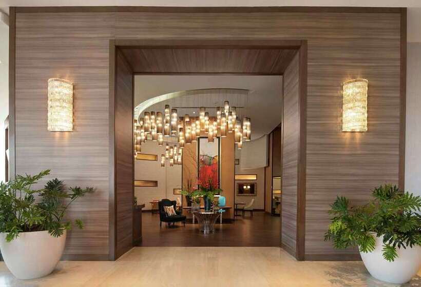 هتل Embassy Suites By Hilton Santo Domingo