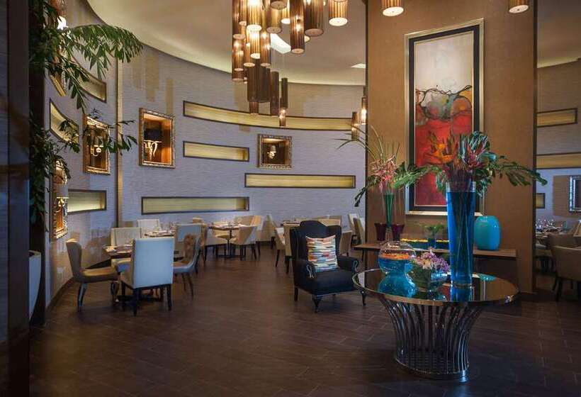 هتل Embassy Suites By Hilton Santo Domingo