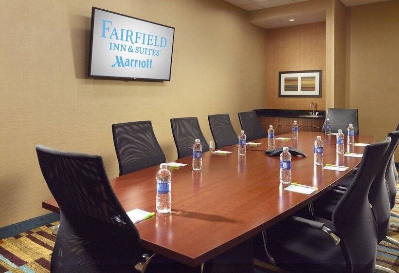 فندق Fairfield Inn & Suites By Marriott Fayetteville North