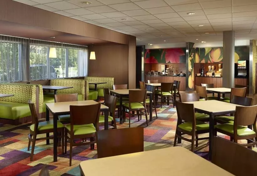 Hotelli Fairfield Inn & Suites By Marriott Fayetteville North