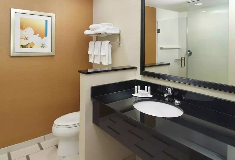 Hotelli Fairfield Inn & Suites By Marriott Fayetteville North