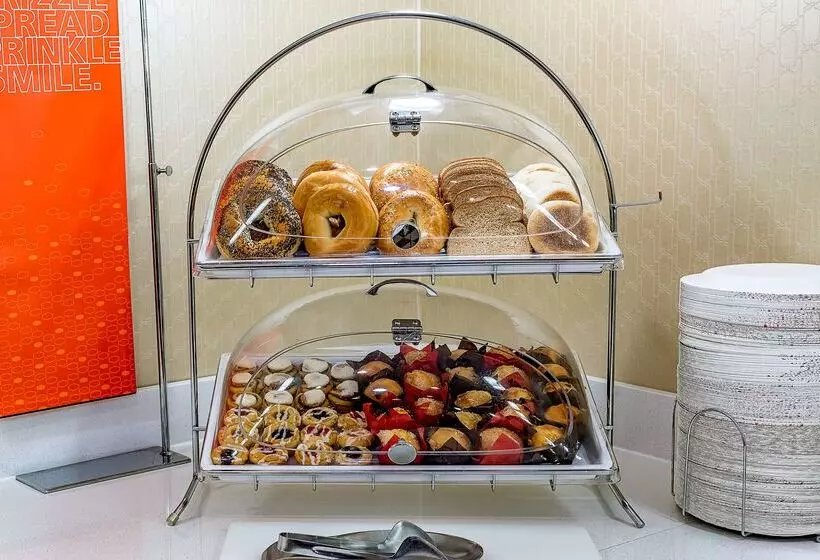 Hotelli Hampton Inn Niagara Falls/blvd