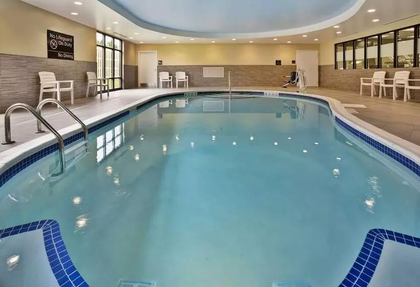 Hotelli Hampton Inn Niagara Falls/blvd