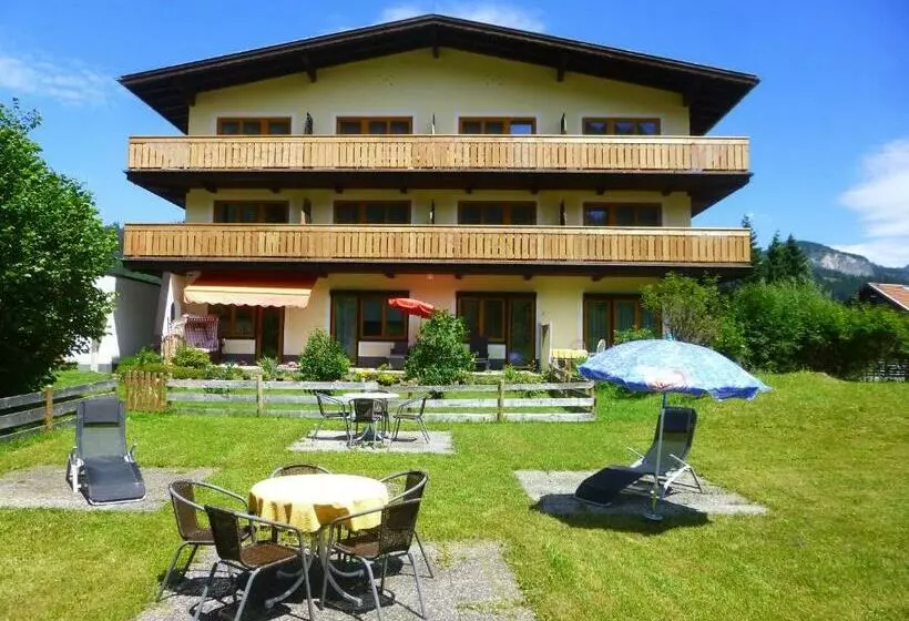 Отель Haus Alpenland