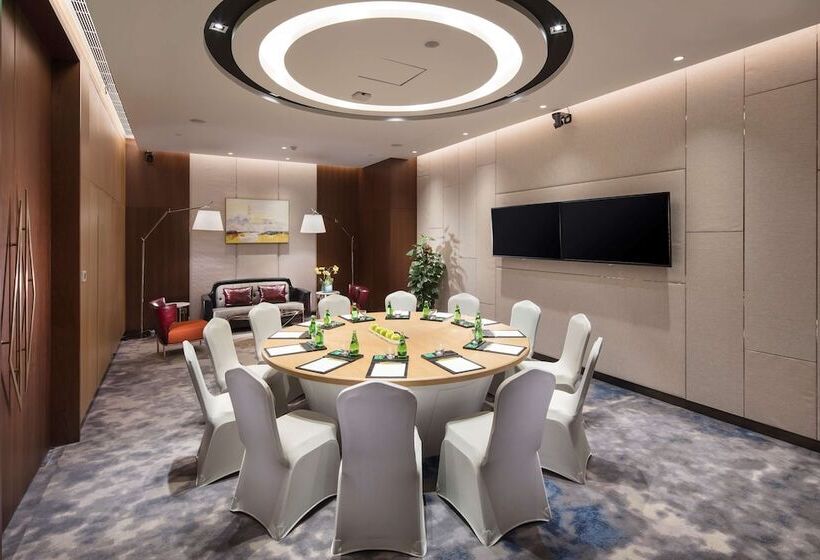 호텔 Hilton Garden Inn Shanghai Hongqiao Necc
