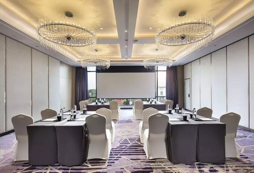 Hotel Hilton Garden Inn Shanghai Hongqiao Necc