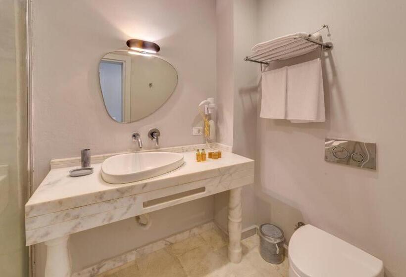 בית מלון כפרי La Brezza Suite &