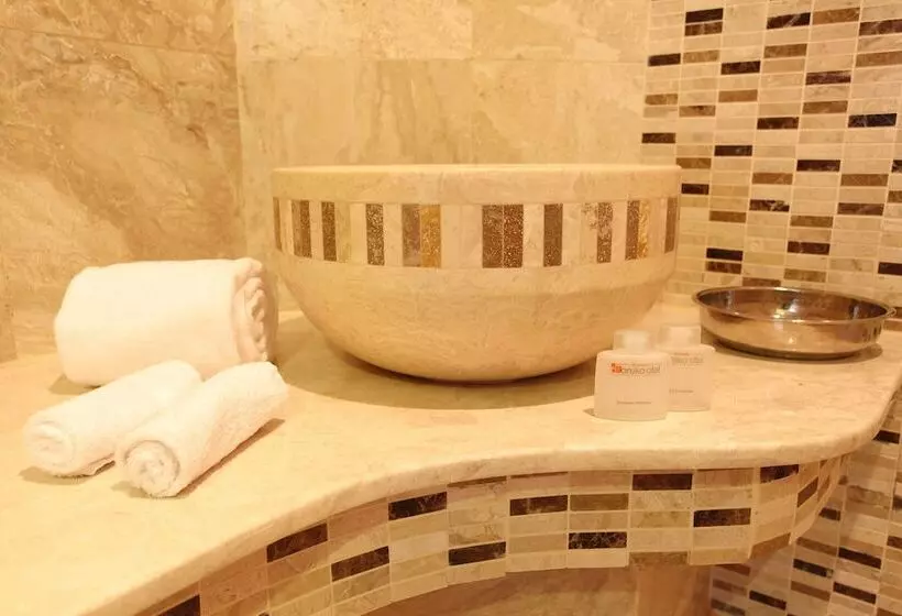 ホテル Orucoglu Oreko